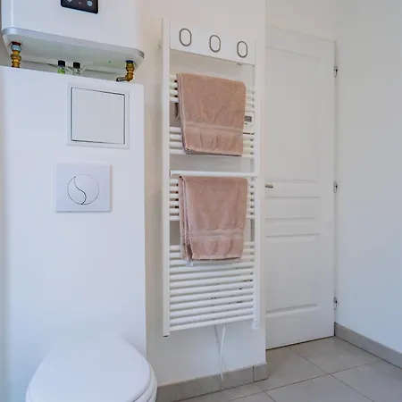 In - 1 Proche Airbus A St Martin Du Touch Apartment