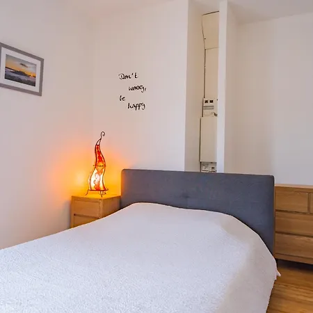 In - 1 Proche Airbus A St Martin Du Touch Apartment